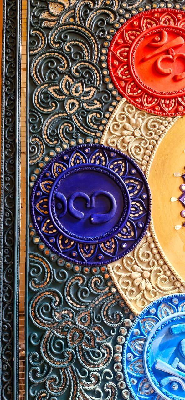 7 Chakra Lippan Art Wall Decor – Handcrafted Mud & Mirror Artwork