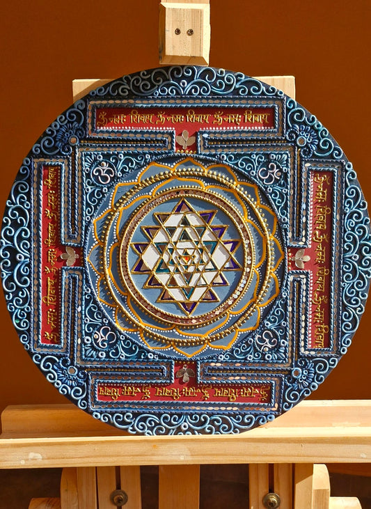 Shree Yantra Lippan Art Wall Decor – Handcrafted Mud & Mirror Work